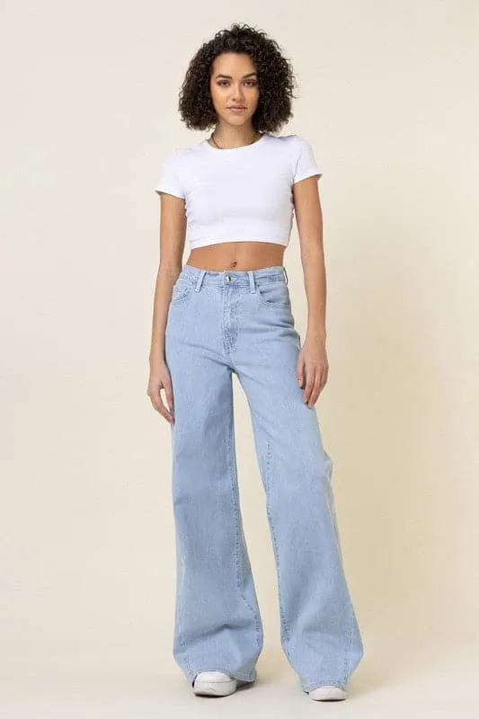 Carefree Low-Rise Baggy Jeans