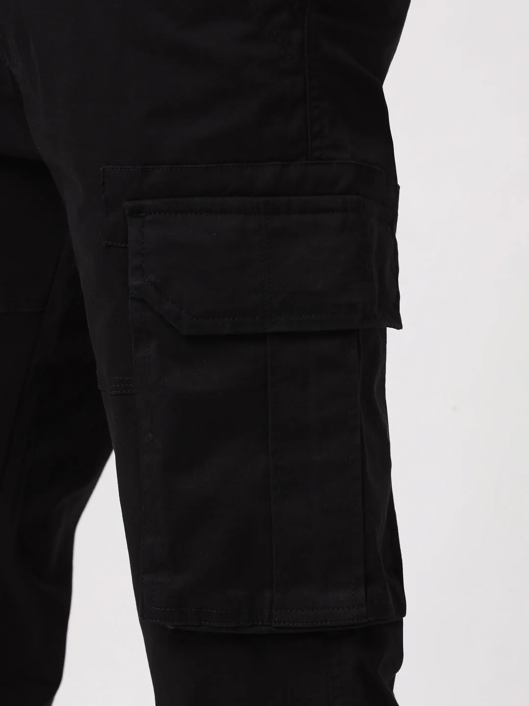 Coal-black straight fit