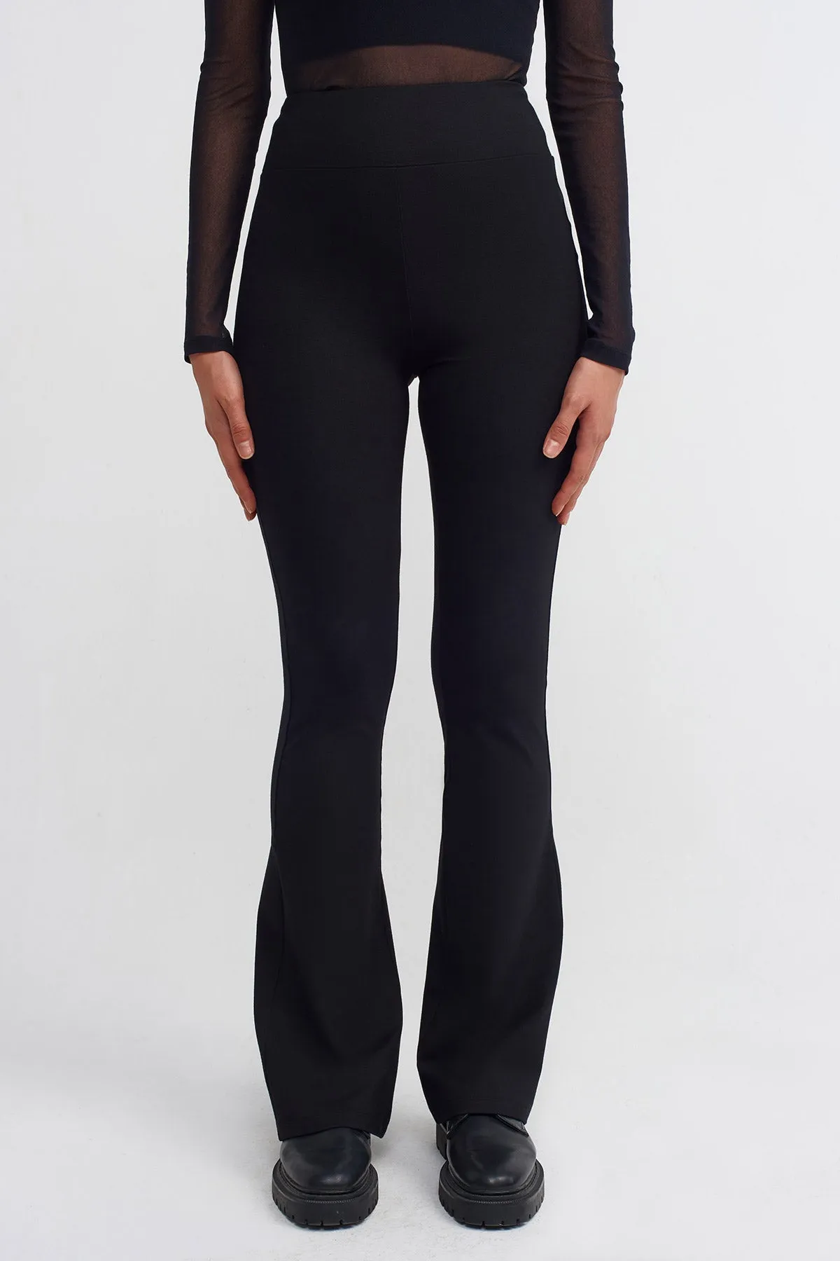Nu Solid High Waist Leggings Black