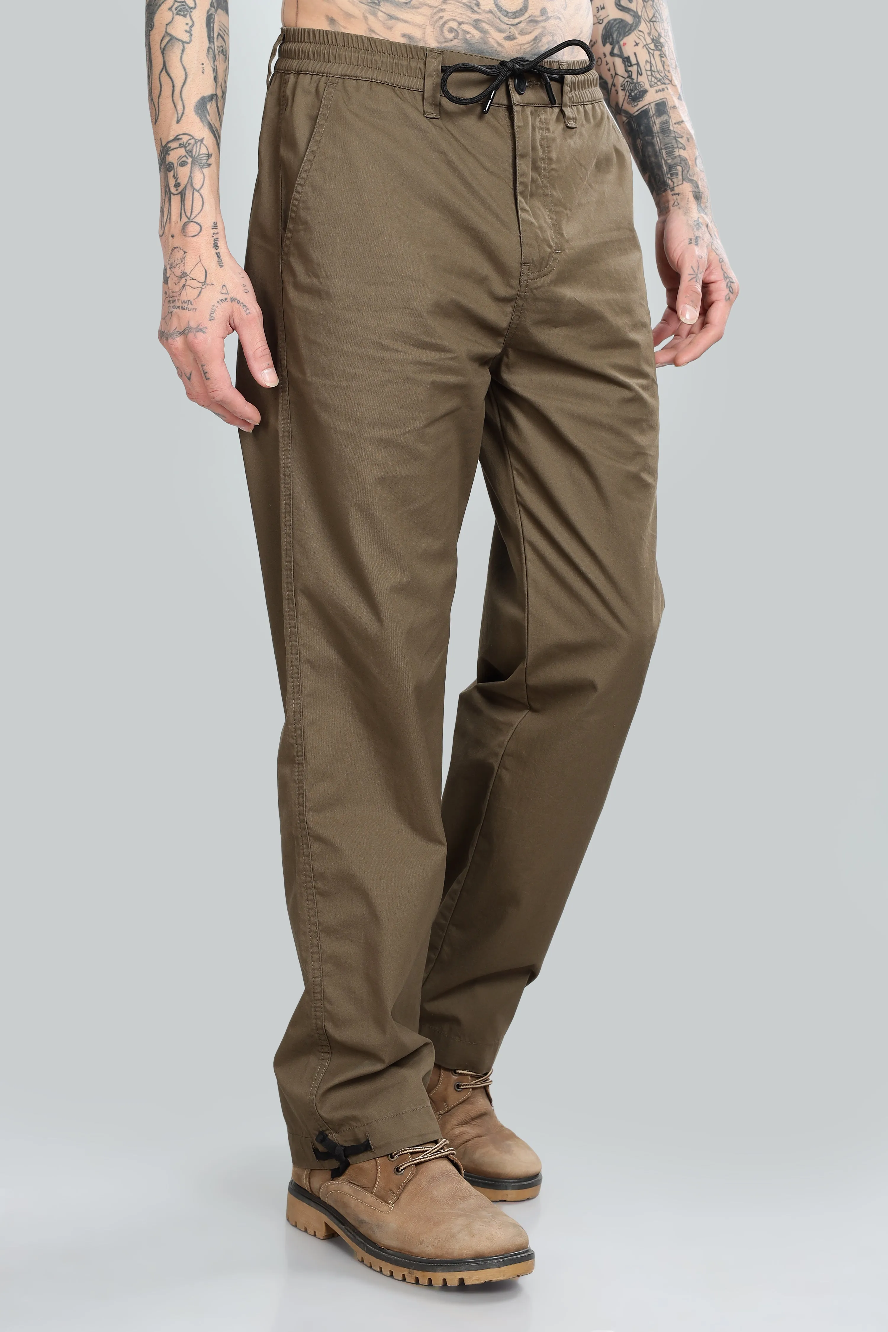 SAINTJONES LIGHT BROWN STRAIGHT PANTS.
