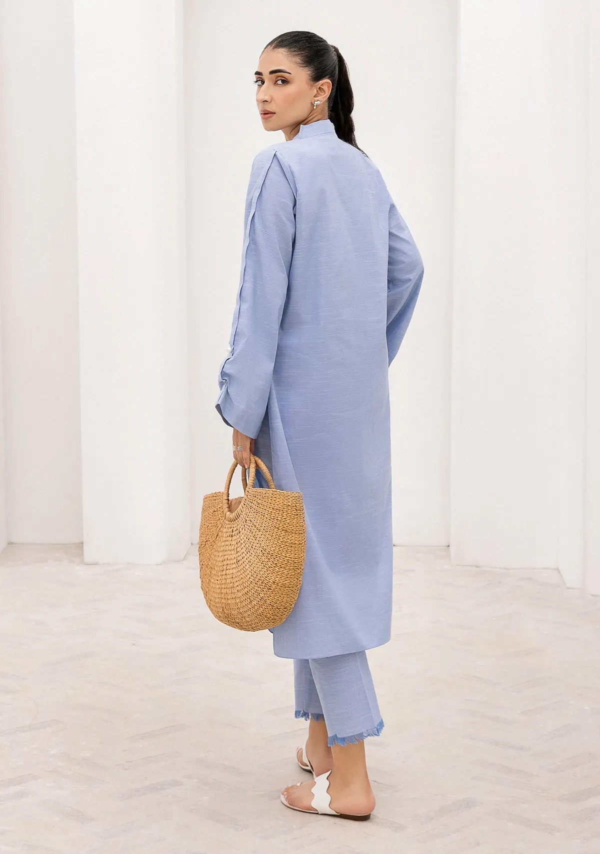 Spring Summer ˜23 -Azara